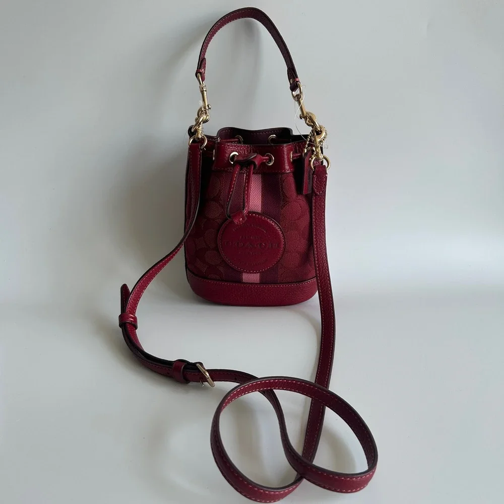 Coach Dempsey 15 Apple Red Jacquard Leather‎ Bucket Bag Excellent